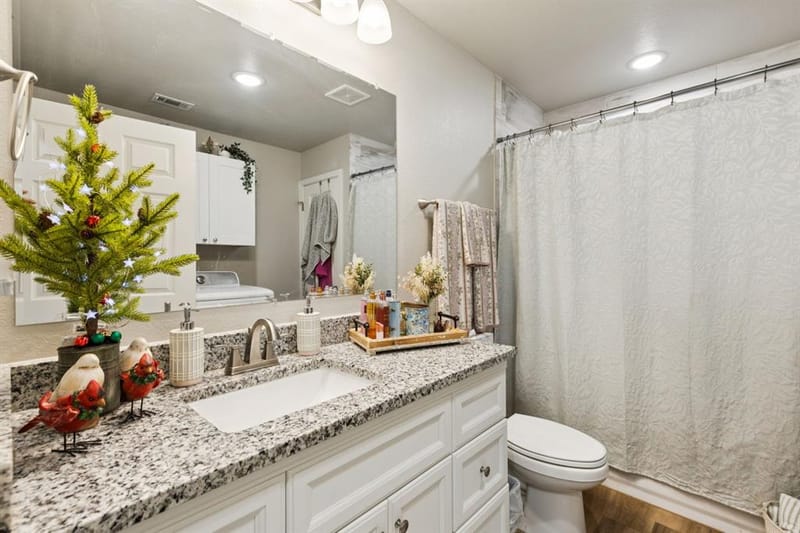 1060 E Reno Road, Reno TX 76020 - Photo 12