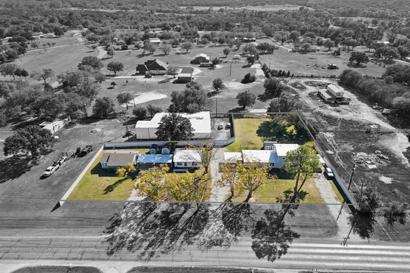 1060 E Reno Road, Reno TX 76020