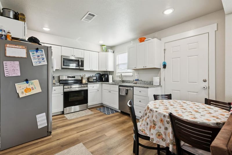 1060 E Reno Road, Reno TX 76020 - Photo 30