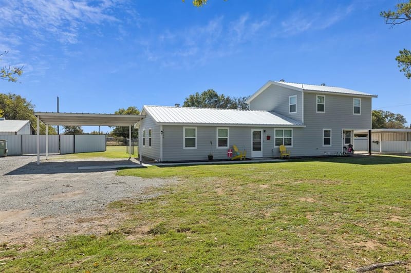 1060 E Reno Road, Reno TX 76020 - Photo 33