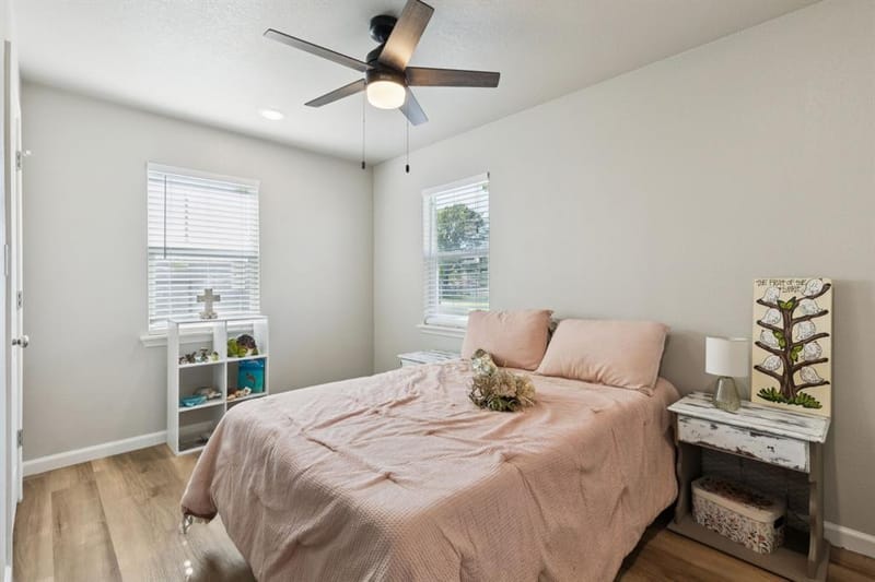 1060 E Reno Road, Reno TX 76020 - Photo 14