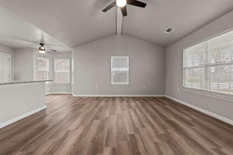 1060 E Reno Road, Reno TX 76020 - Photo 18