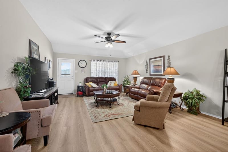 1007 Seminole Lane, Greenville TX 75402 - Photo 5
