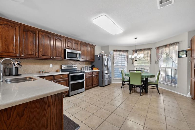 1007 Seminole Lane, Greenville TX 75402 - Photo 11