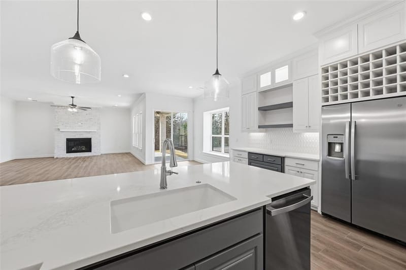 1645 Ethan Circle, Midlothian TX 76065 - Photo 6
