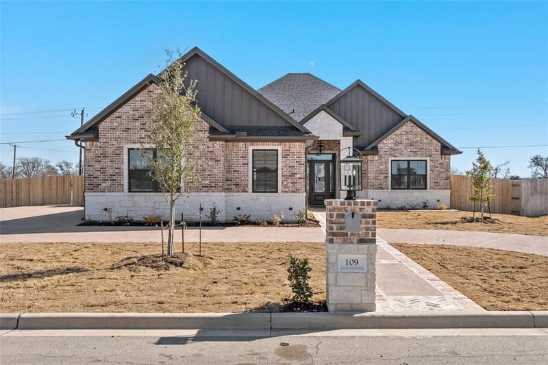 109 Water View Lane, Robinson TX 76706