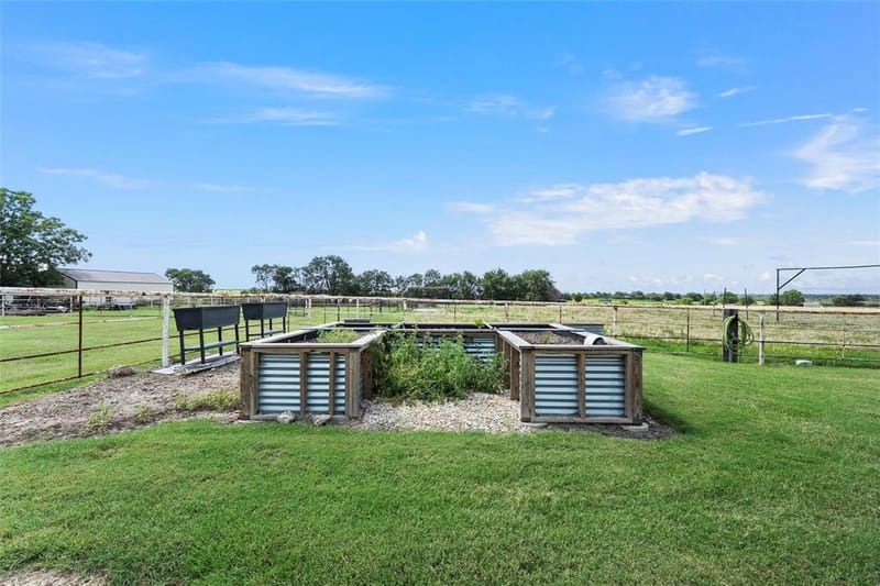 11541 Old Dallas Road, West TX 76691 - Photo 38