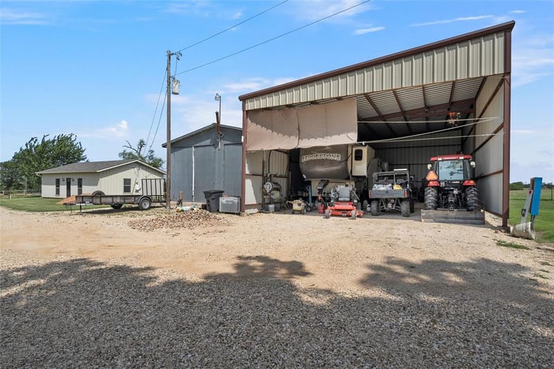 11541 Old Dallas Road, West TX 76691 - Photo 31