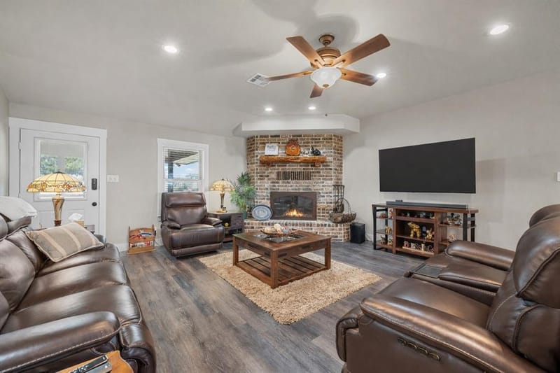 11541 Old Dallas Road, West TX 76691 - Photo 8