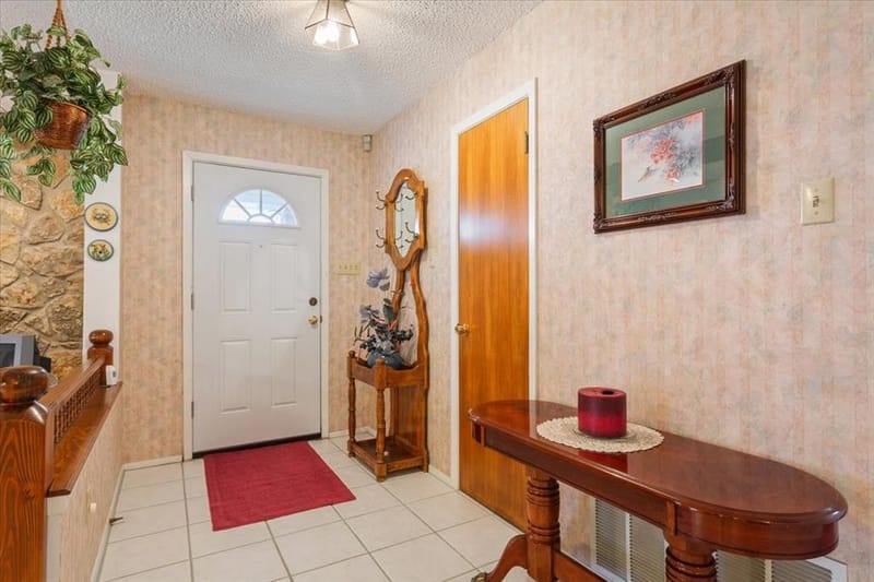 646 Winding Oaks, Waco TX 76705 - Photo 4