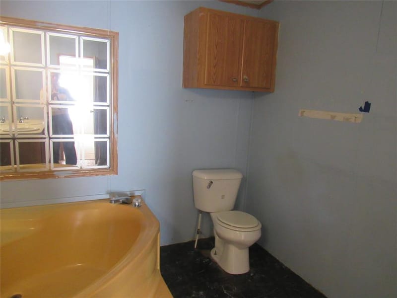 501 W Collins Street, Denison TX 75020 - Photo 22
