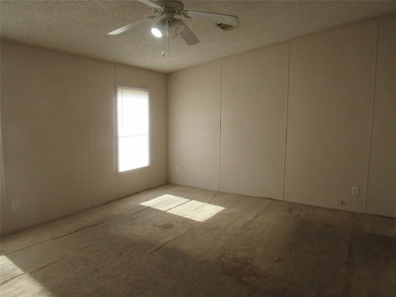 501 W Collins Street, Denison TX 75020 - Photo 19