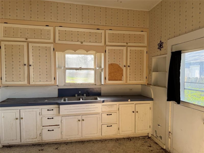 317 Scullin, Denison TX 75020 - Photo 9