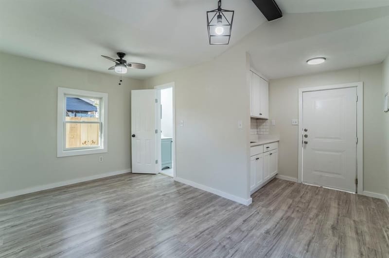 5914 Victor Street, Dallas TX 75214 - Photo 30