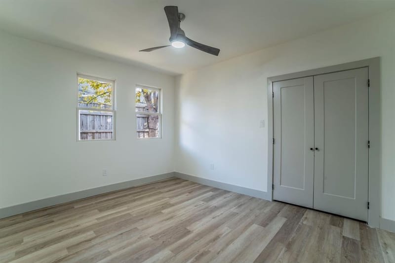 5914 Victor Street, Dallas TX 75214 - Photo 34