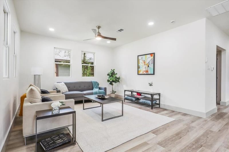 5914 Victor Street, Dallas TX 75214 - Photo 8