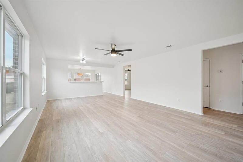7850 Estancia Drive, Frisco TX 75036 - Photo 6