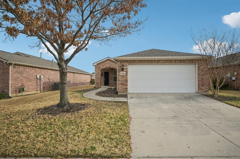 7850 Estancia Drive, Frisco TX 75036 - Photo 5