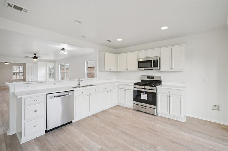 7850 Estancia Drive, Frisco TX 75036 - Photo 14