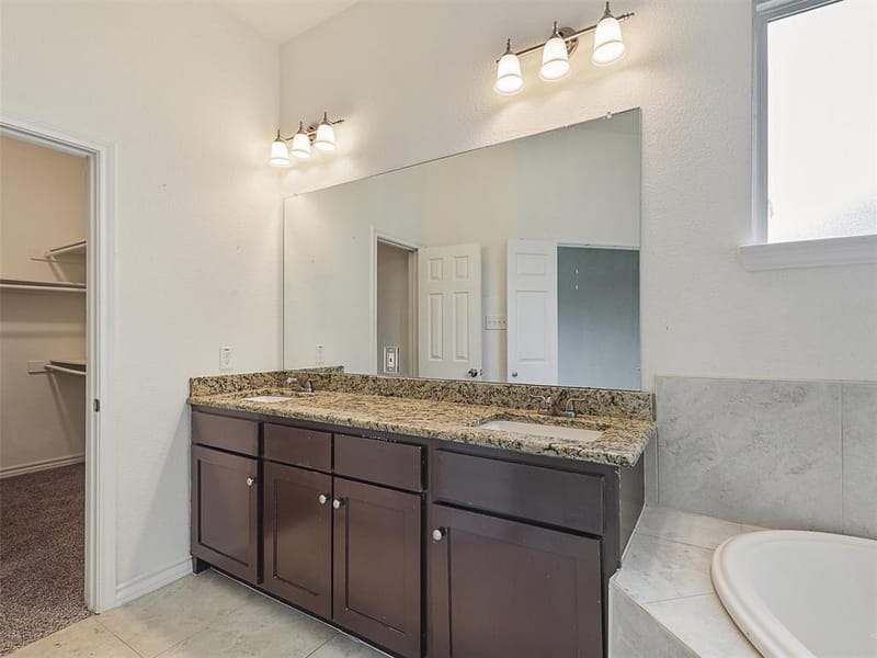 3101 Eastcrest Court, Fort Worth TX 76105 - Photo 20