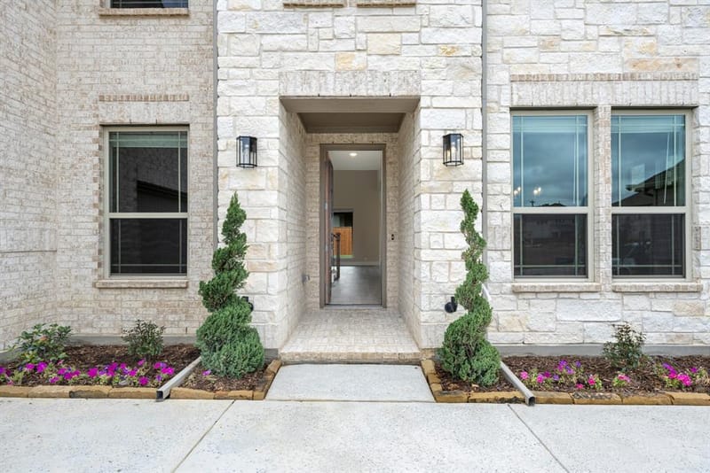3301 Emerald Trace Drive, Denton TX 76226 - Photo 4