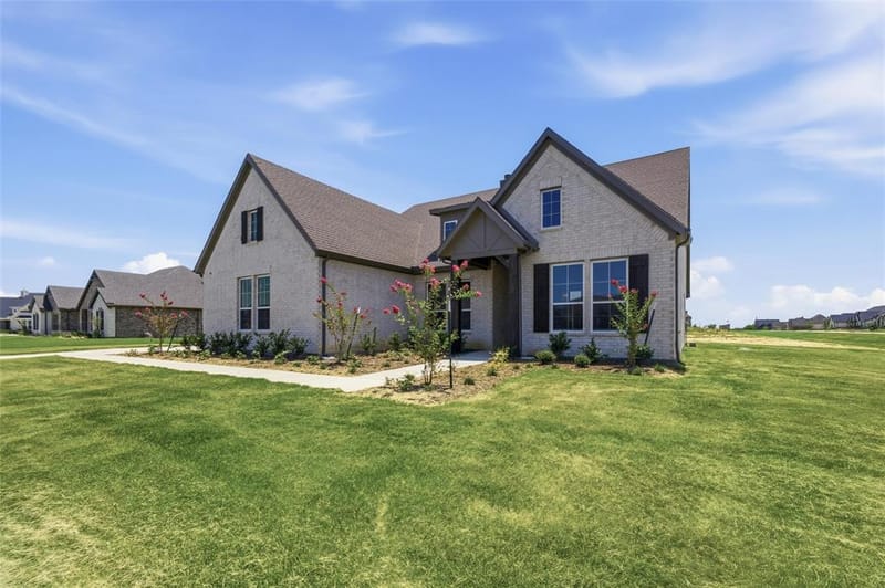 12117 Clastic Court, Krum TX 76249 - Photo 3