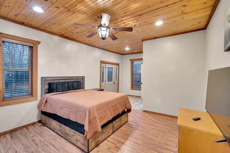 200 W Davis Avenue, Alvarado TX 76009 - Photo 13