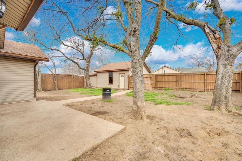 200 W Davis Avenue, Alvarado TX 76009 - Photo 26
