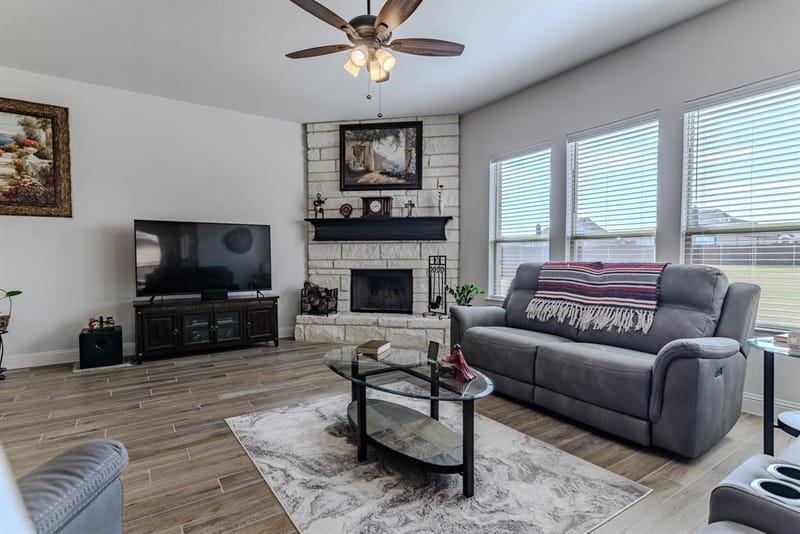 12729 Caliber Drive, Godley TX 76044 - Photo 13
