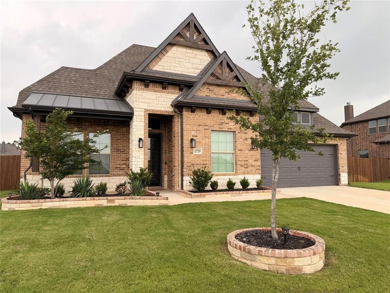12729 Caliber Drive, Godley TX 76044 - Photo 3