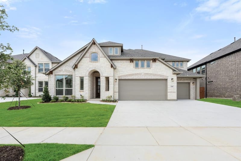 3305 Emerald Trace Drive, Denton TX 76226 - Photo 3
