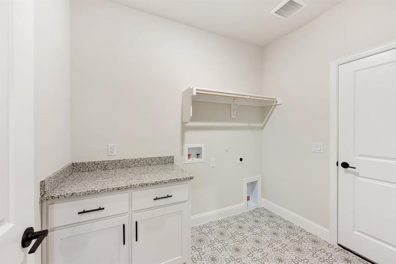 3305 Emerald Trace Drive, Denton TX 76226 - Photo 10