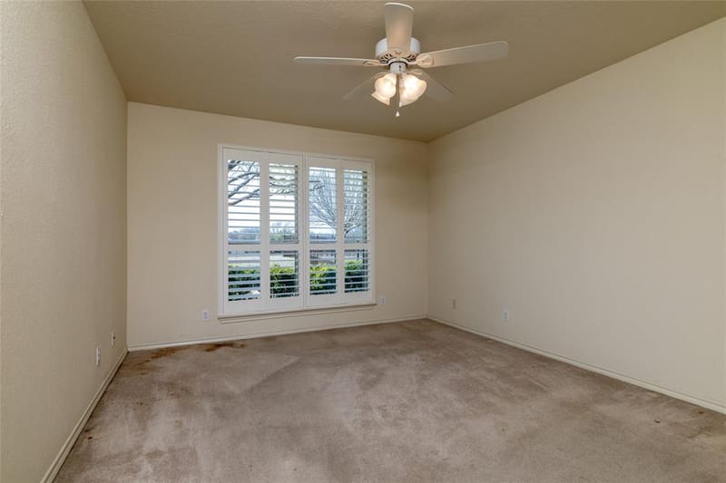 4224 Hollow Creek Court, Fort Worth TX 76008 - Photo 32