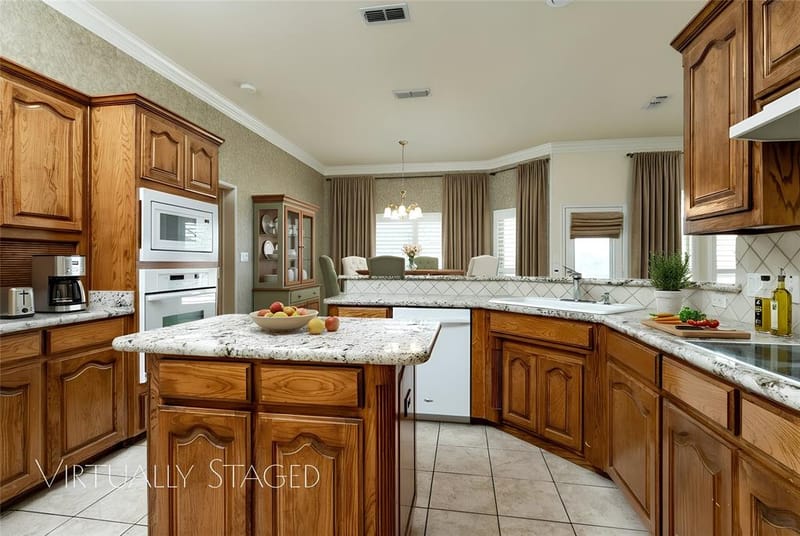 4224 Hollow Creek Court, Fort Worth TX 76008 - Photo 14