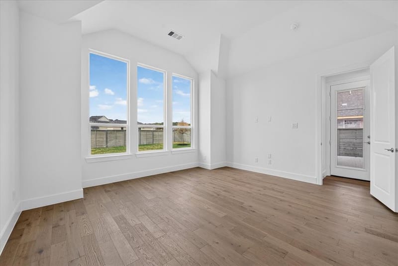 8108 Lacey Oak Lane, Denton TX 76207 - Photo 10