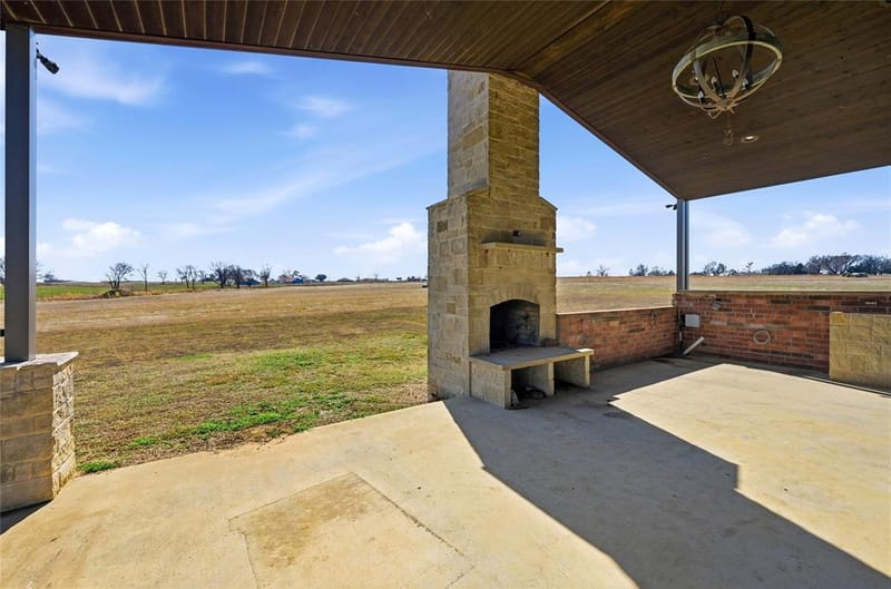 140 Turkey Farm Road, Whitesboro TX 76273 - Photo 2