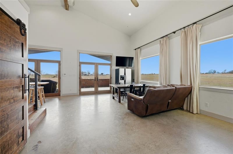 140 Turkey Farm Road, Whitesboro TX 76273 - Photo 13