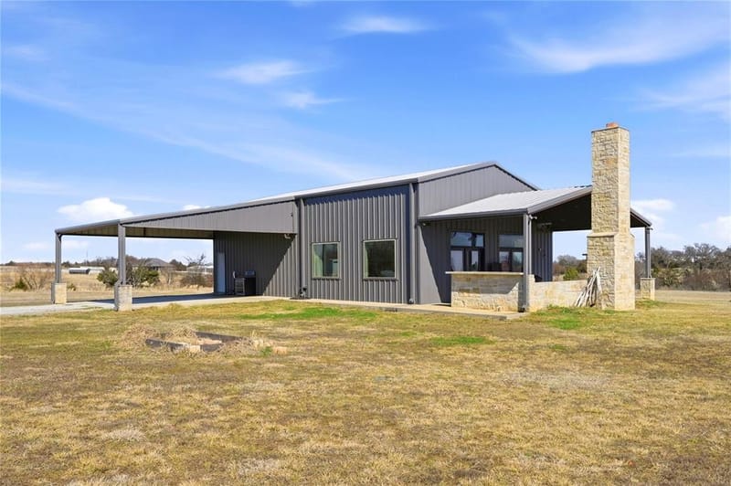 140 Turkey Farm Road, Whitesboro TX 76273