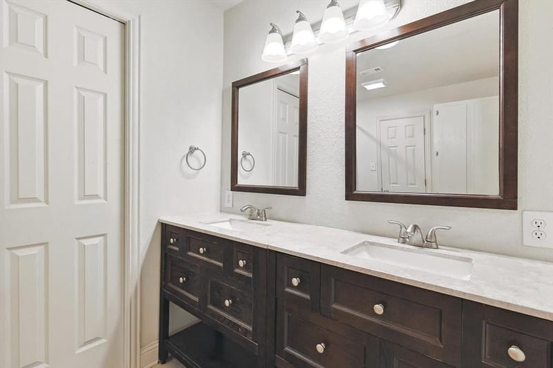 1005 Hopkins Drive, Denton TX 76205 - Photo 20