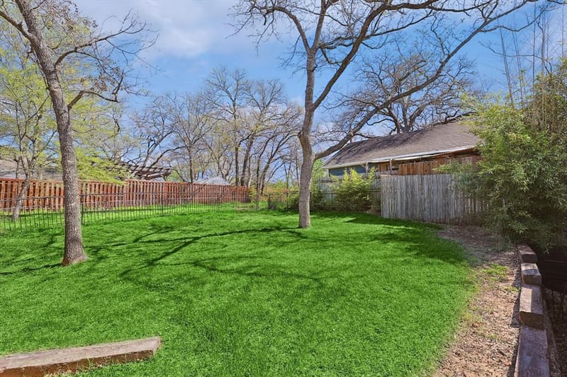 1005 Hopkins Drive, Denton TX 76205 - Photo 30