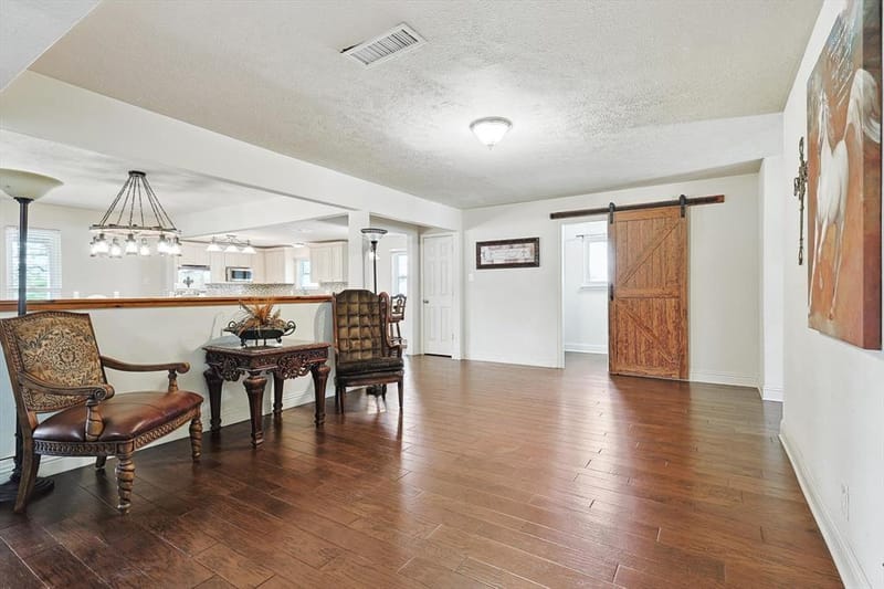 1005 Hopkins Drive, Denton TX 76205 - Photo 14
