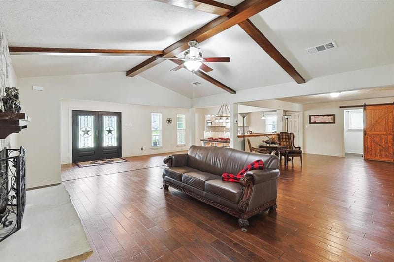 1005 Hopkins Drive, Denton TX 76205 - Photo 18
