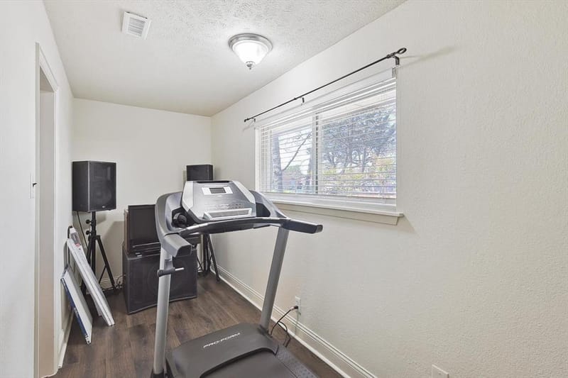 1005 Hopkins Drive, Denton TX 76205 - Photo 25