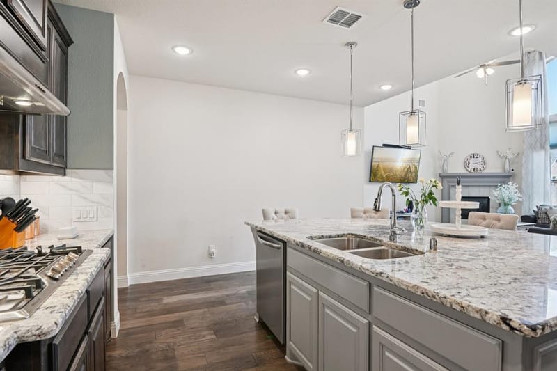 8520 Backwater Bay Cove, McKinney TX 75071 - Photo 14