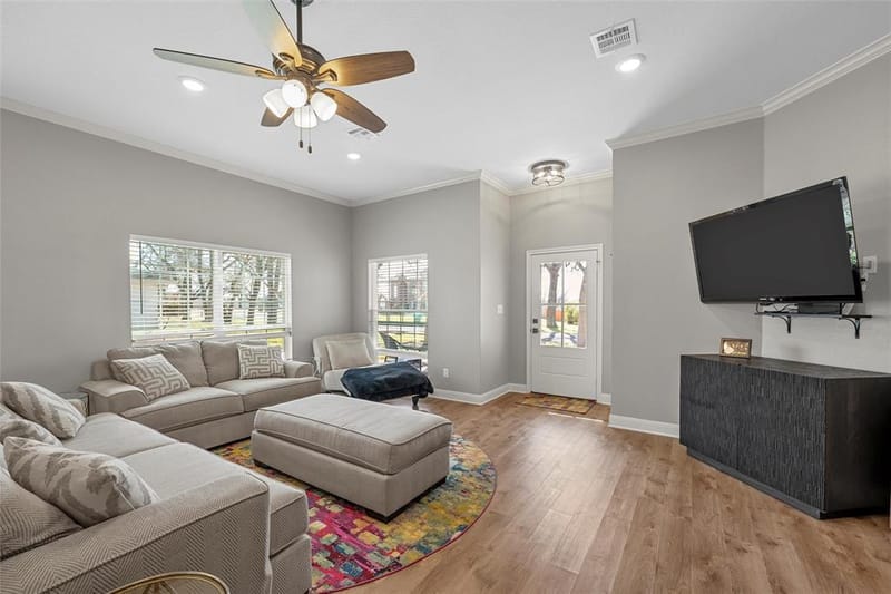 117 Lost Oaks Drive, Waco TX 76705 - Photo 6
