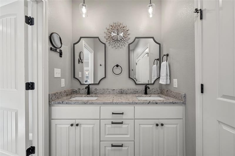 117 Lost Oaks Drive, Waco TX 76705 - Photo 12