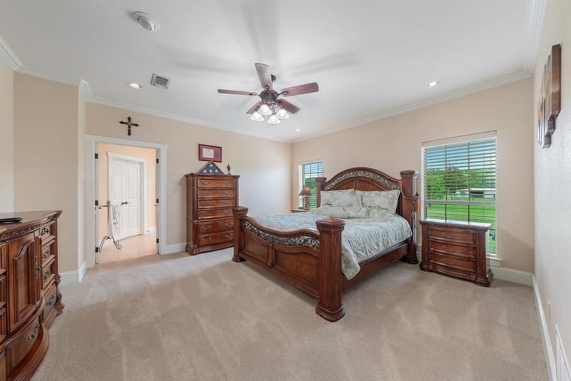 289 Blackjack Road, Valley View TX 76272 - Photo 26