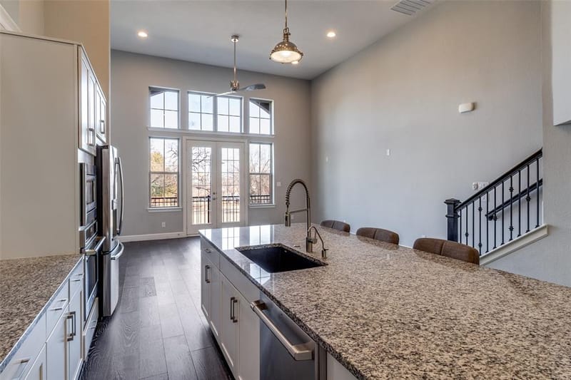 1348 Arch Place, Dallas TX 75215 - Photo 17