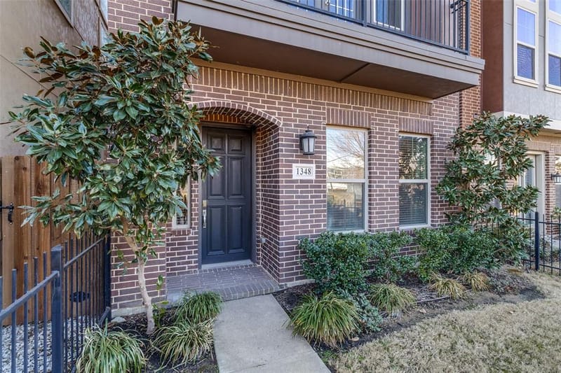 1348 Arch Place, Dallas TX 75215 - Photo 3