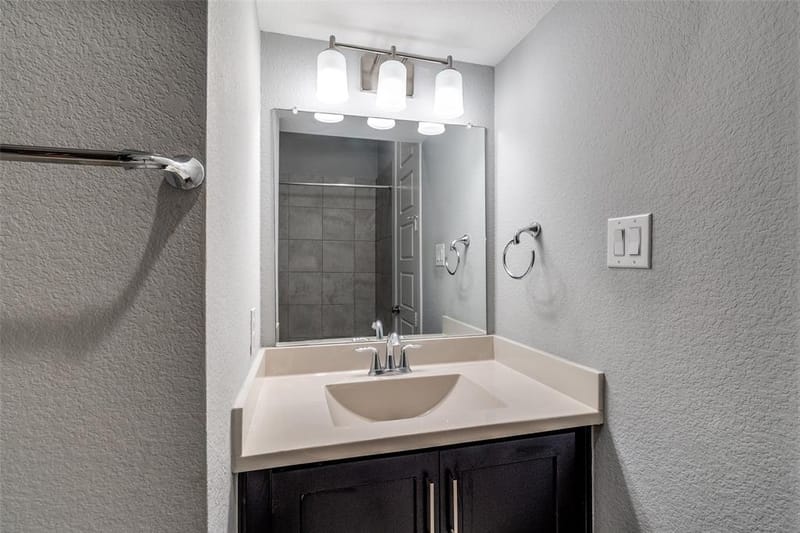 1348 Arch Place, Dallas TX 75215 - Photo 24